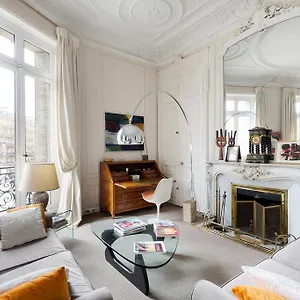Haussmann 168 Apartment Paris
